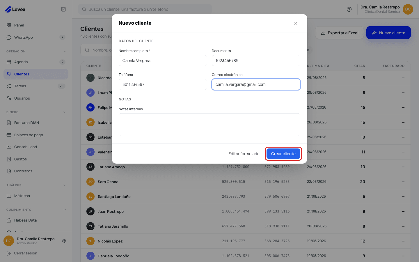 Modal Nuevo cliente con nombre, documento, teléfono, correo y el botón Crear cliente resaltado